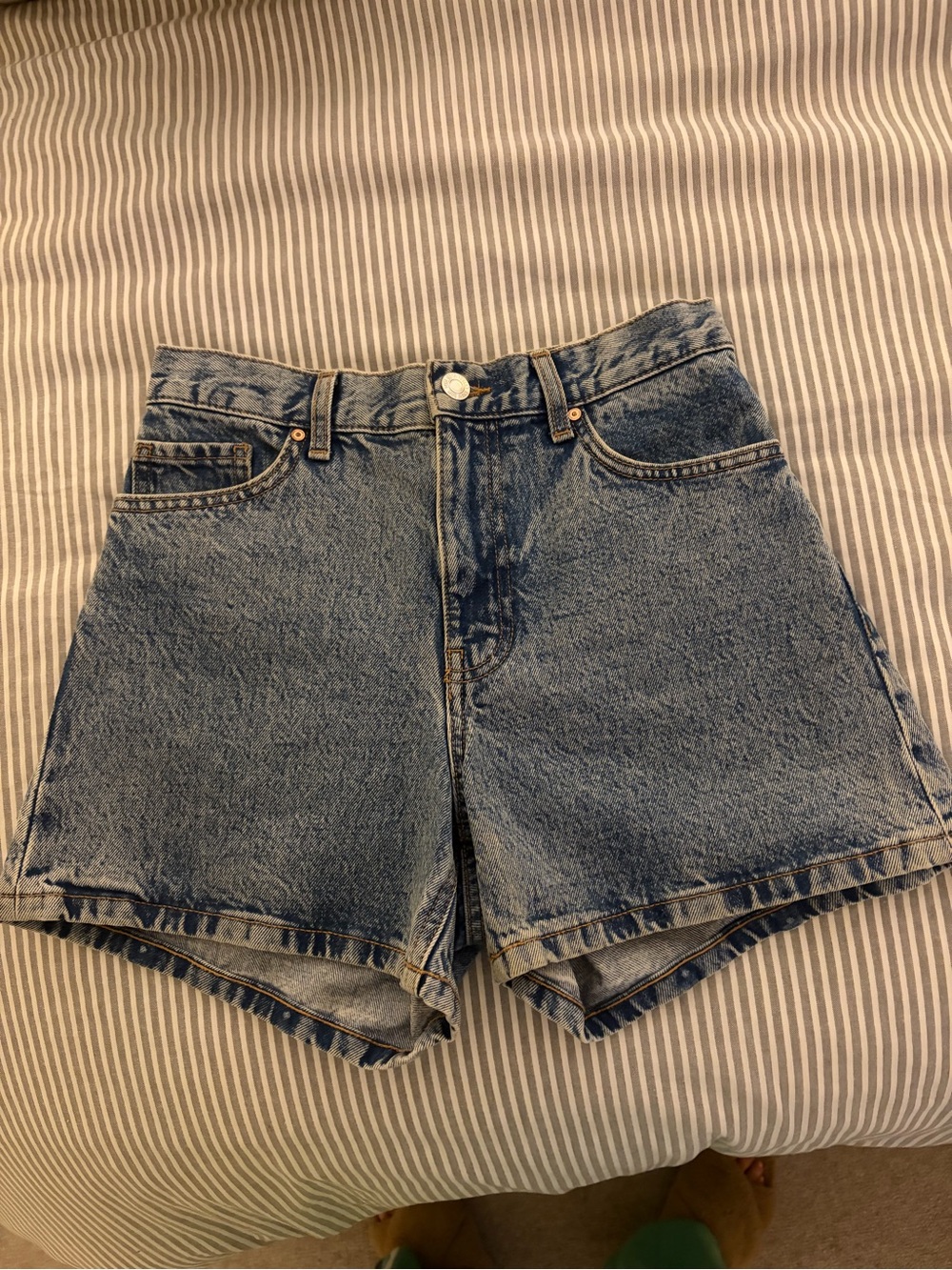 Mango Vintage-Inspired stone Wash Blue High-Rise Denim Shorts